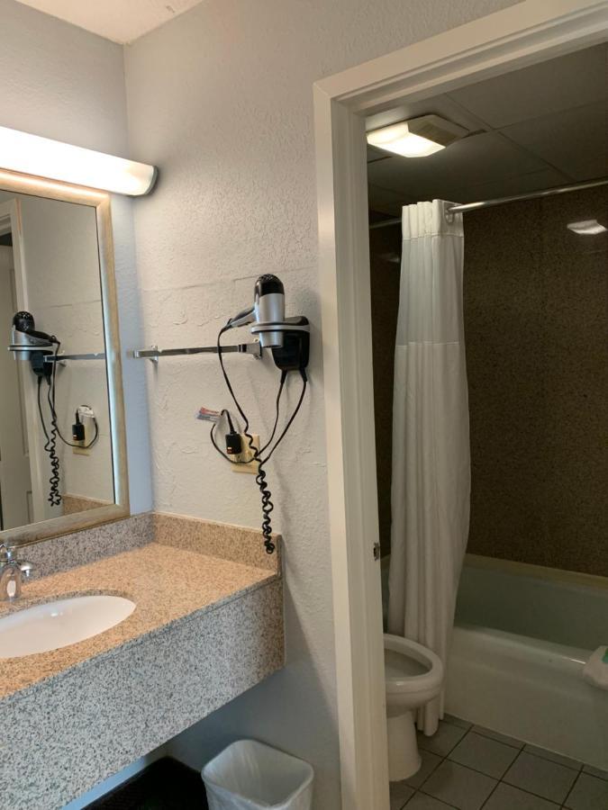 Pigeon Forge Parkway Inn Extérieur photo