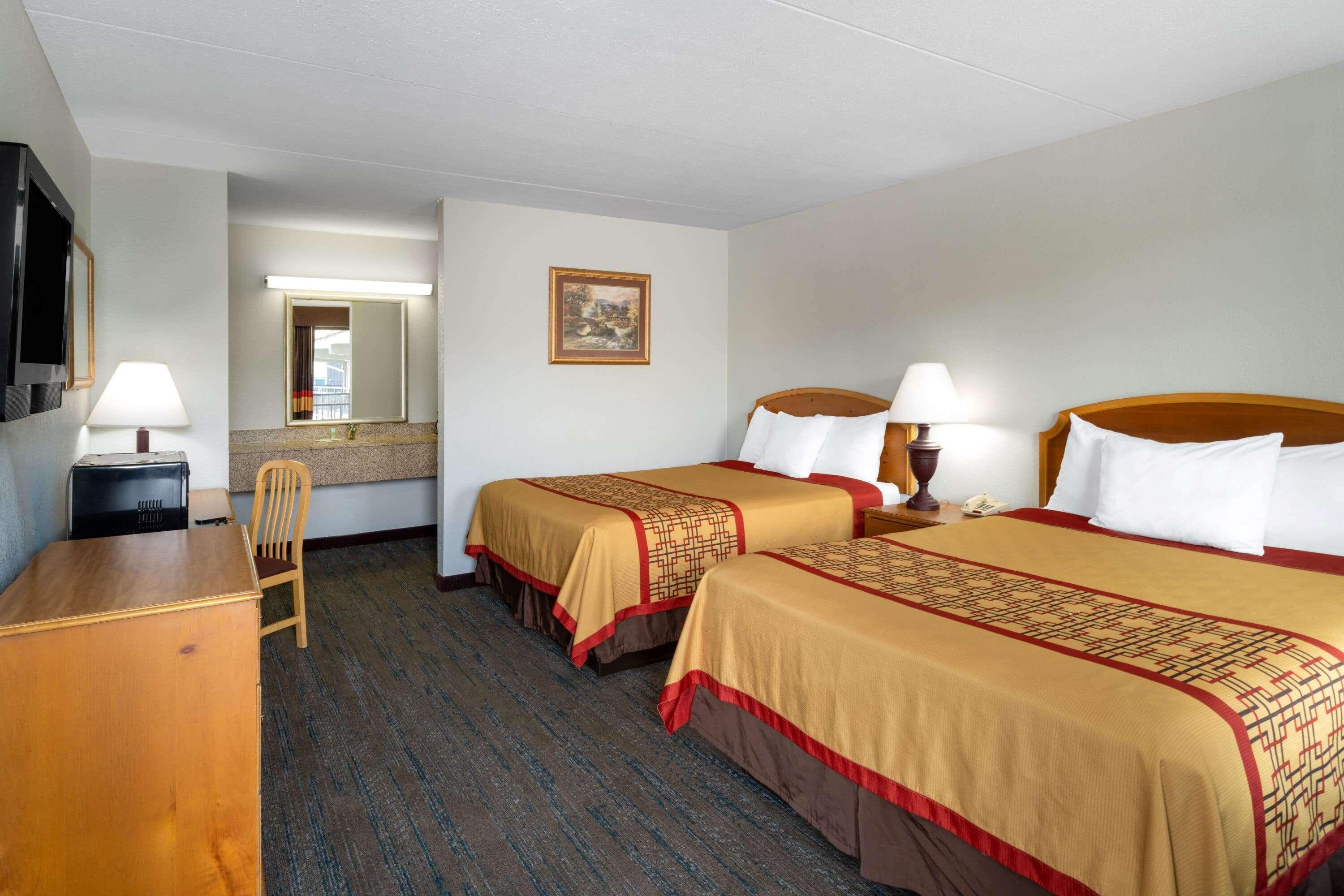 Pigeon Forge Parkway Inn Extérieur photo