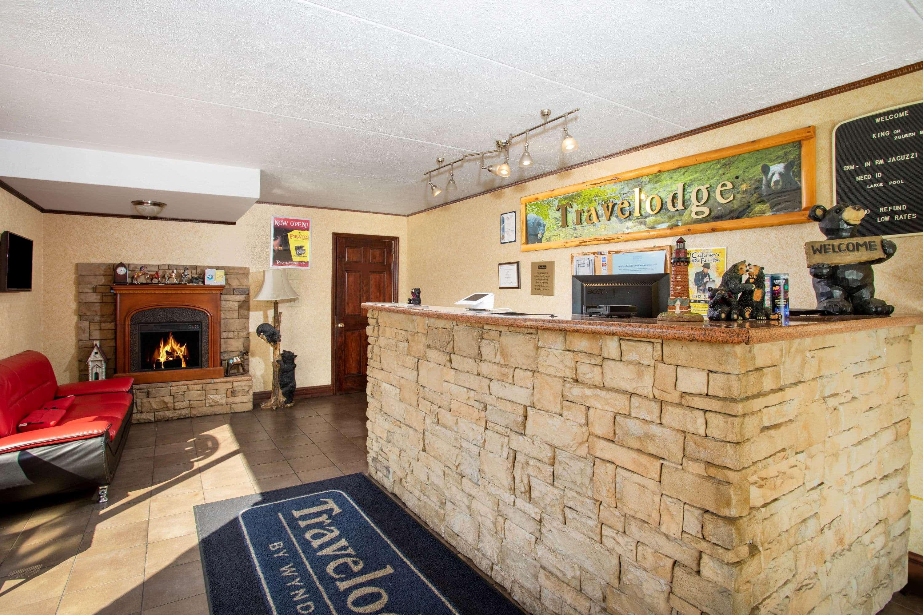 Pigeon Forge Parkway Inn Extérieur photo