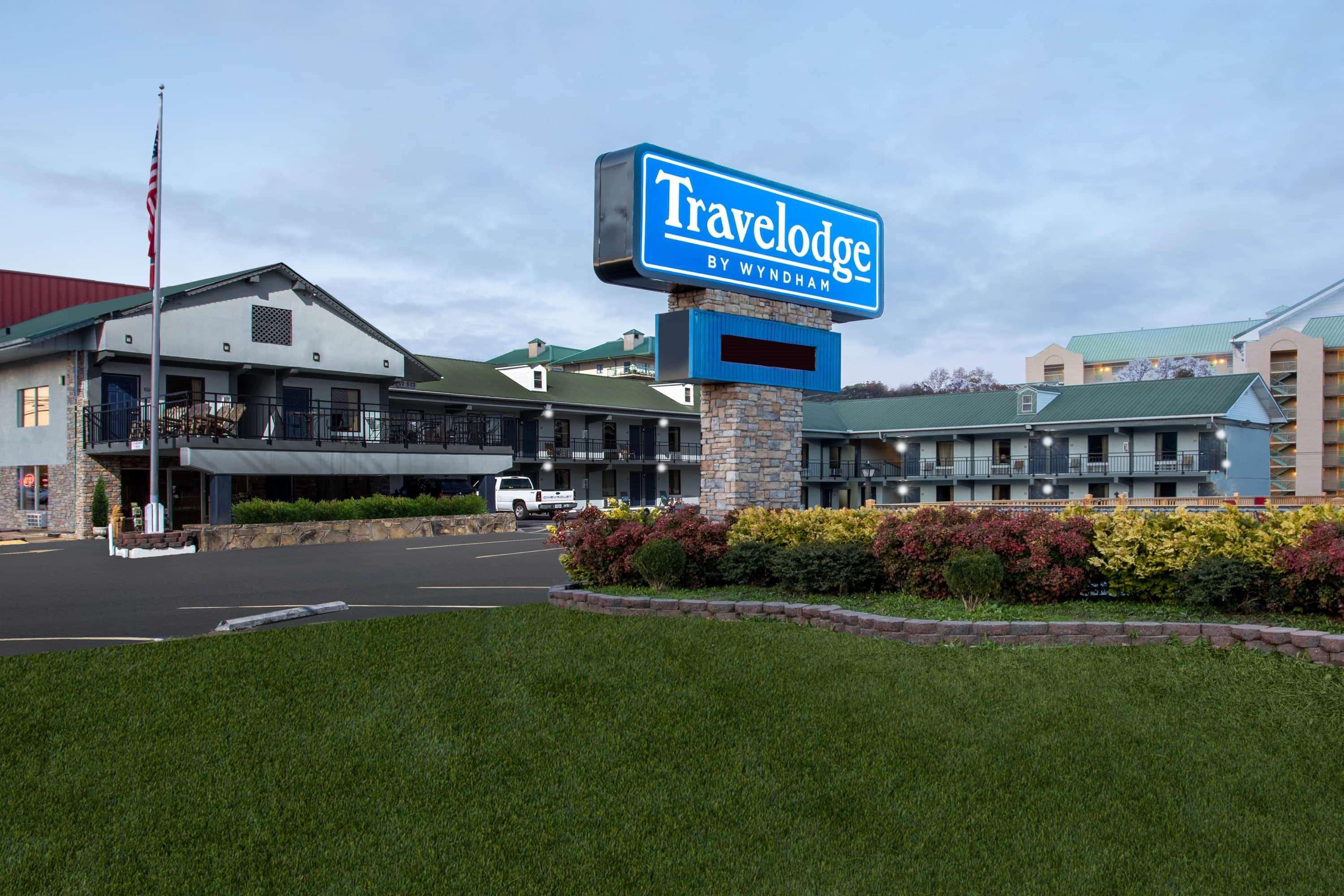 Pigeon Forge Parkway Inn Extérieur photo