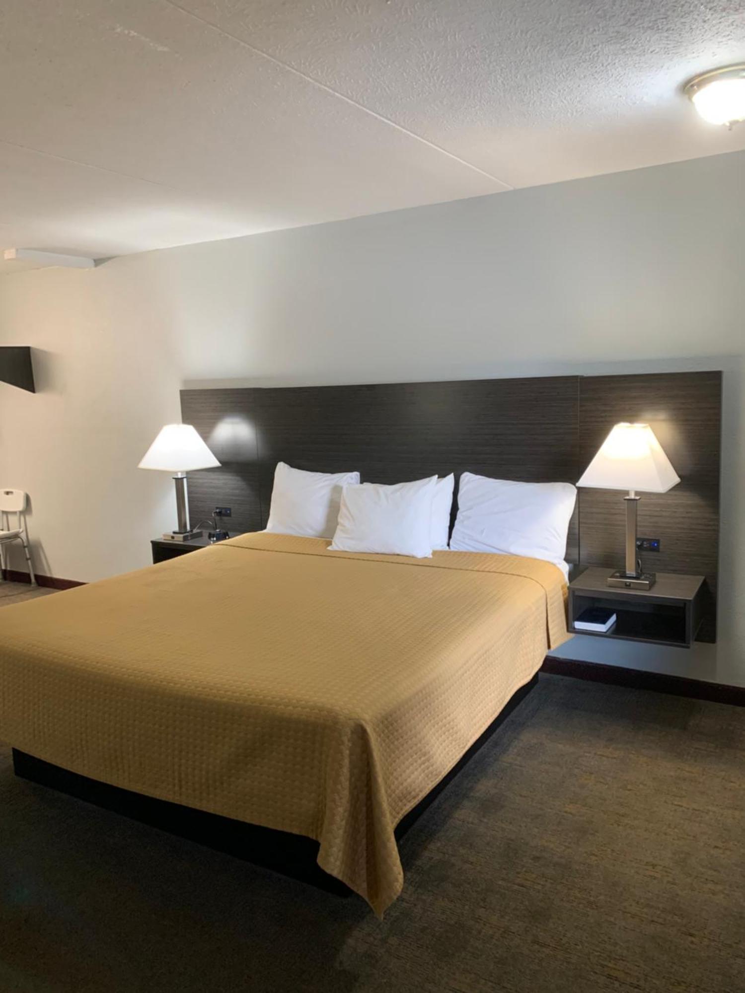 Pigeon Forge Parkway Inn Extérieur photo