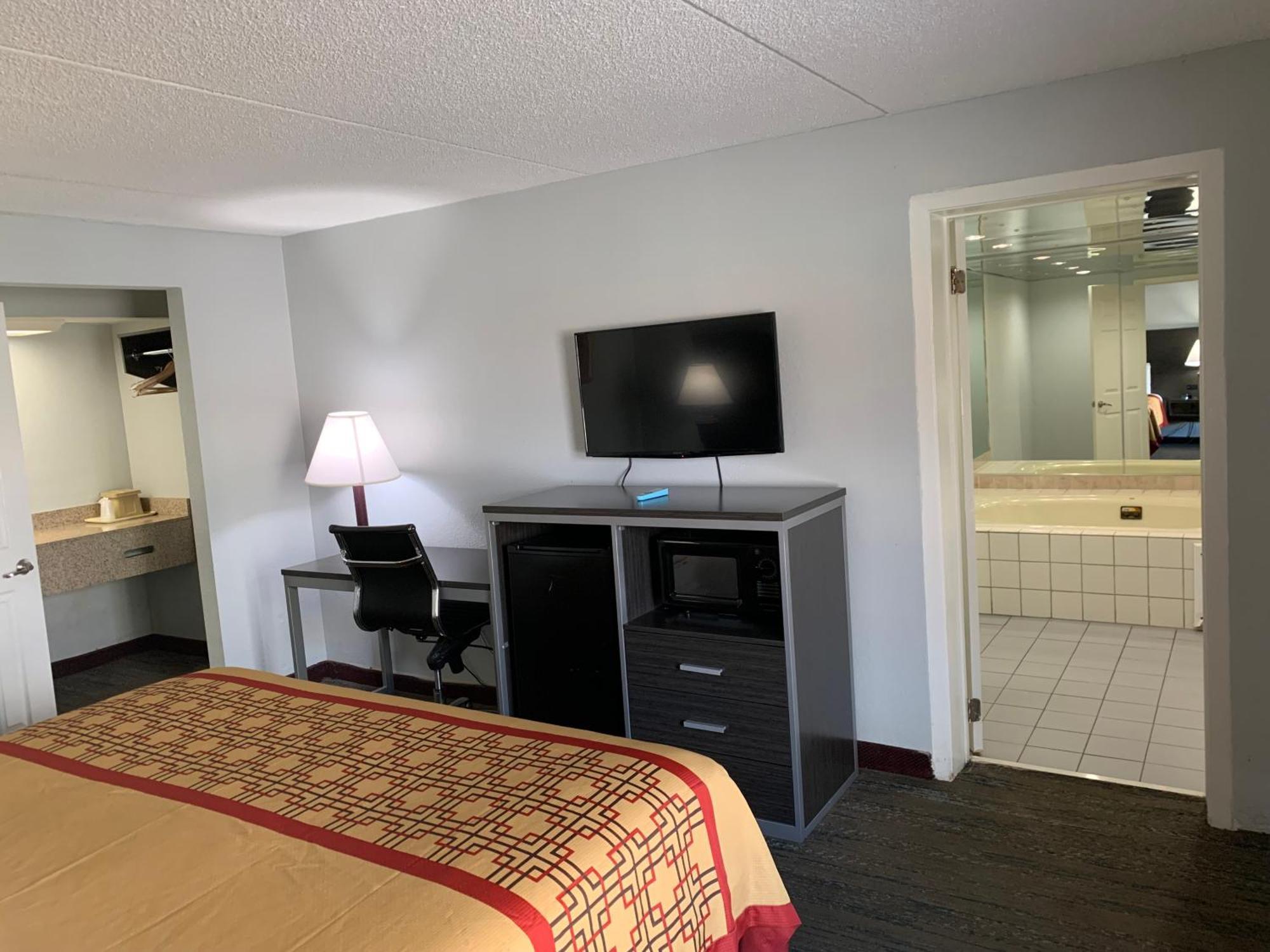 Pigeon Forge Parkway Inn Extérieur photo
