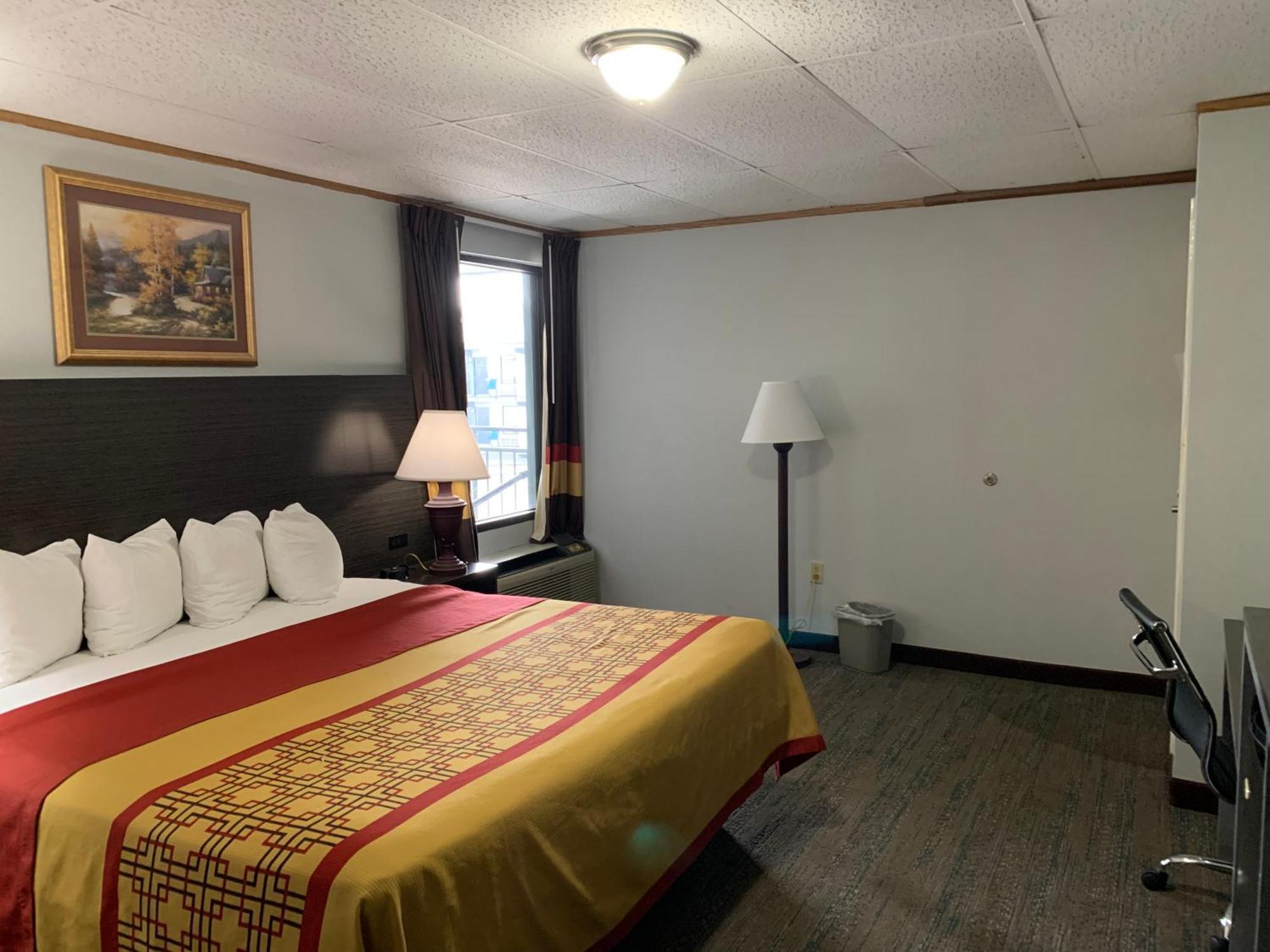 Pigeon Forge Parkway Inn Extérieur photo